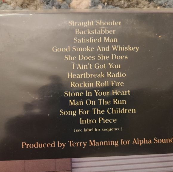 Molly Hatchet The Deed is Done vintage vinyl record album. Like new - Picture 8 of 11